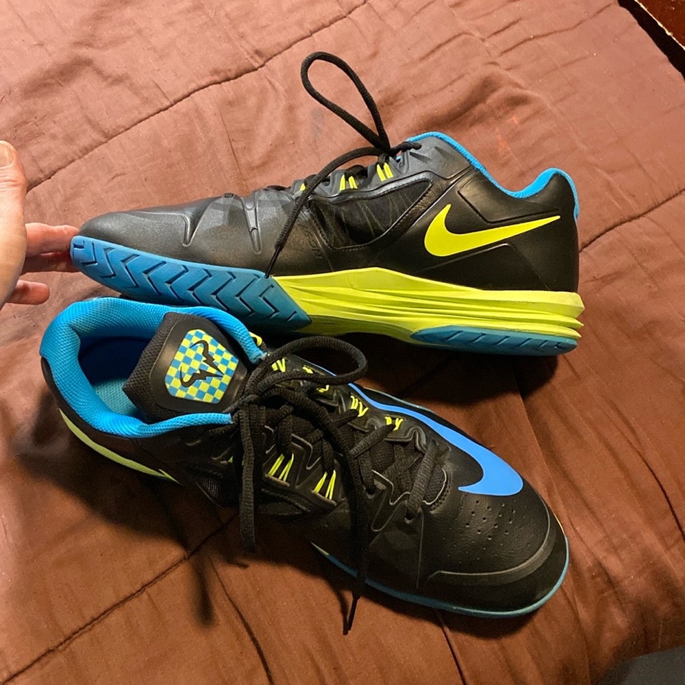 Men’s Nikes. EUC! - Picture 14 of 16